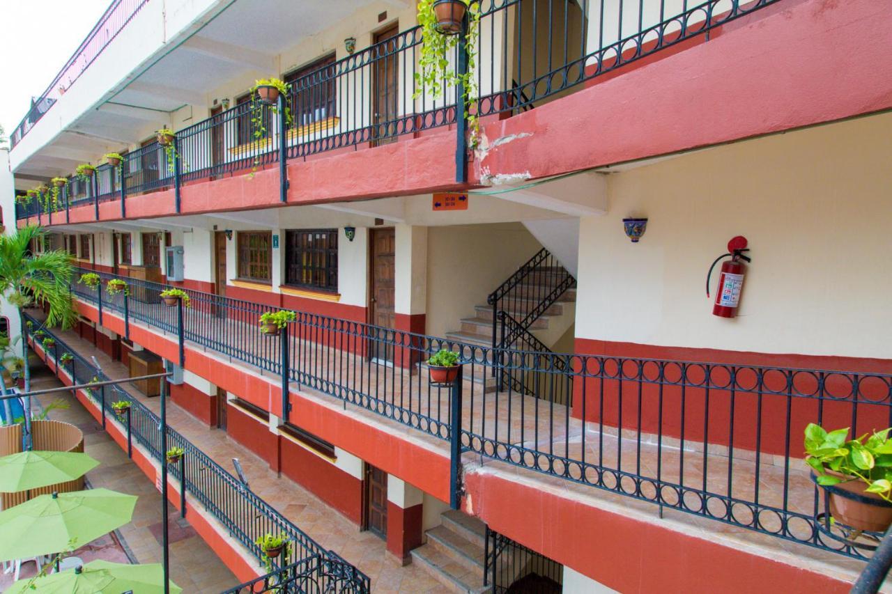 Hotel Hacienda Maria Eugenia Acapulco Exterior foto
