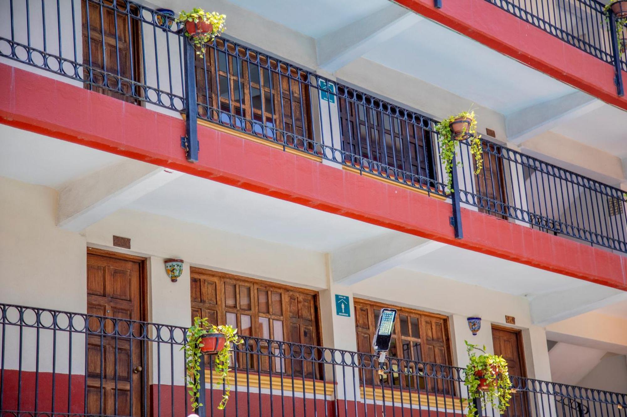 Hotel Hacienda Maria Eugenia Acapulco Exterior foto